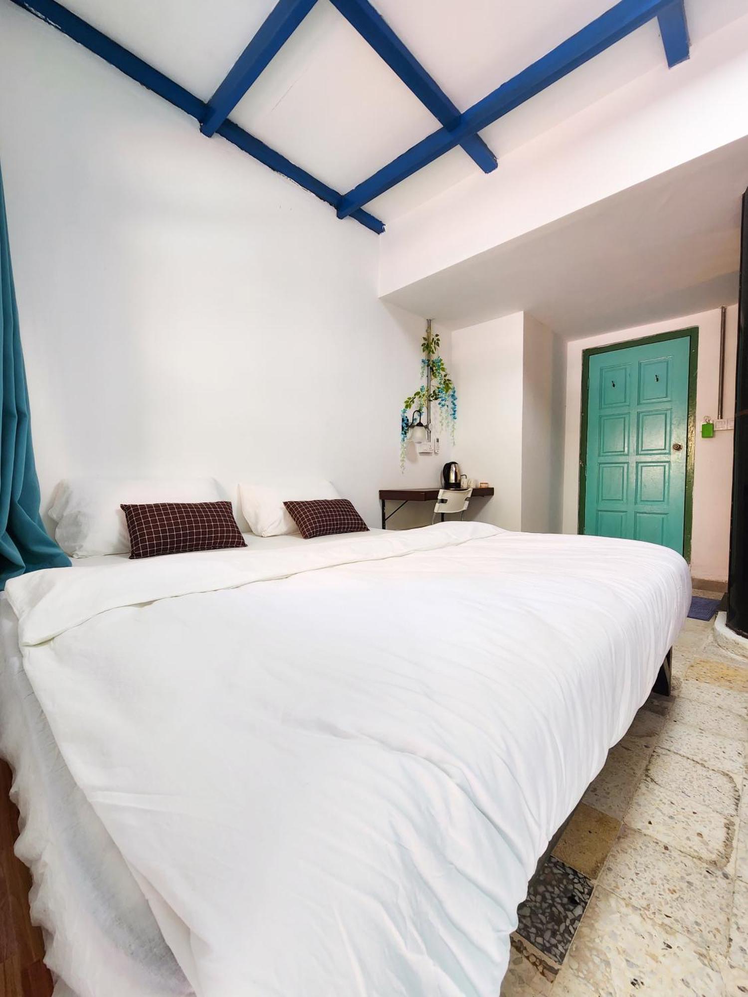 Bestow Boutique Hotel Куала-Лумпур Экстерьер фото