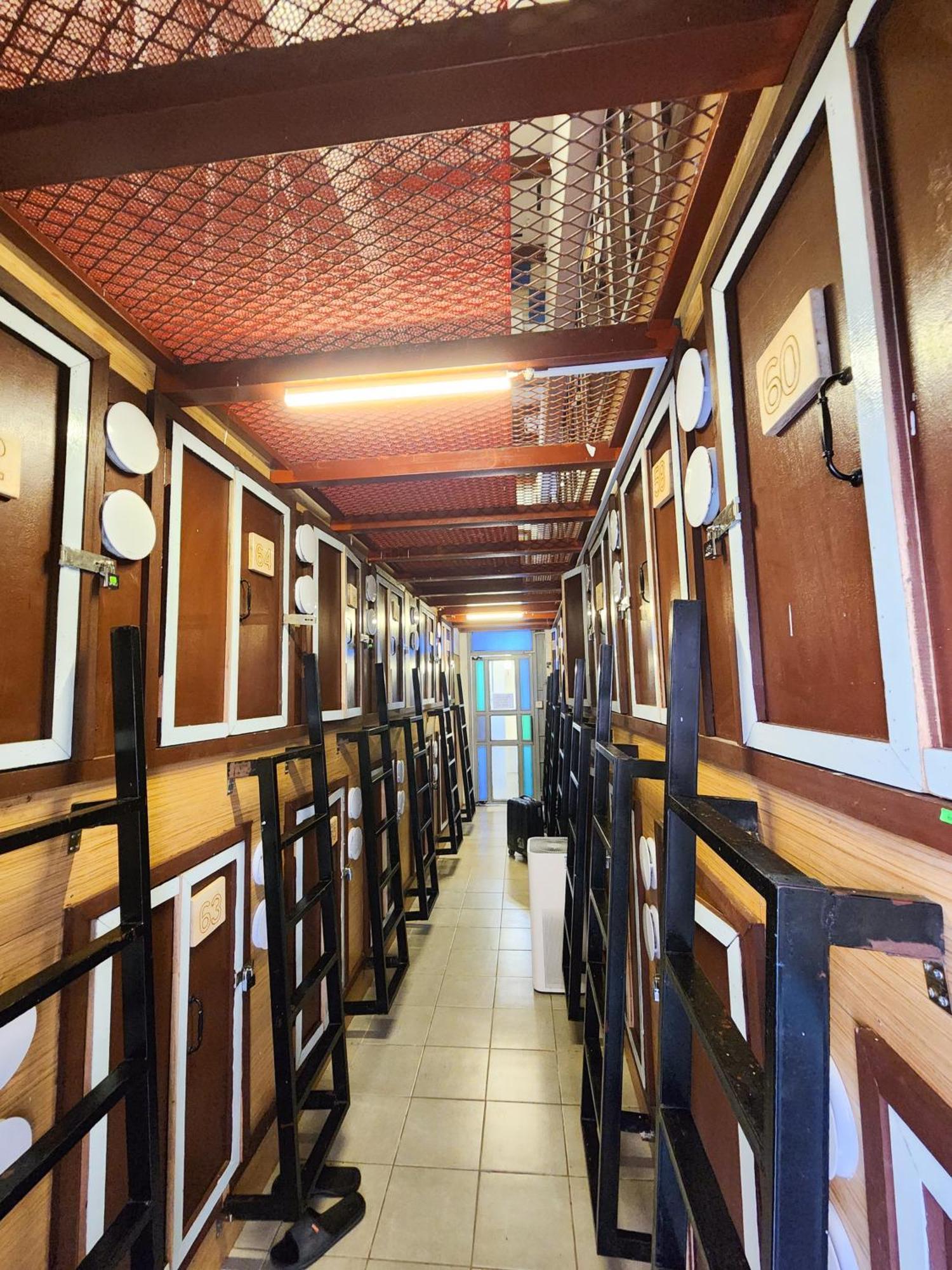 Bestow Boutique Hotel Куала-Лумпур Экстерьер фото